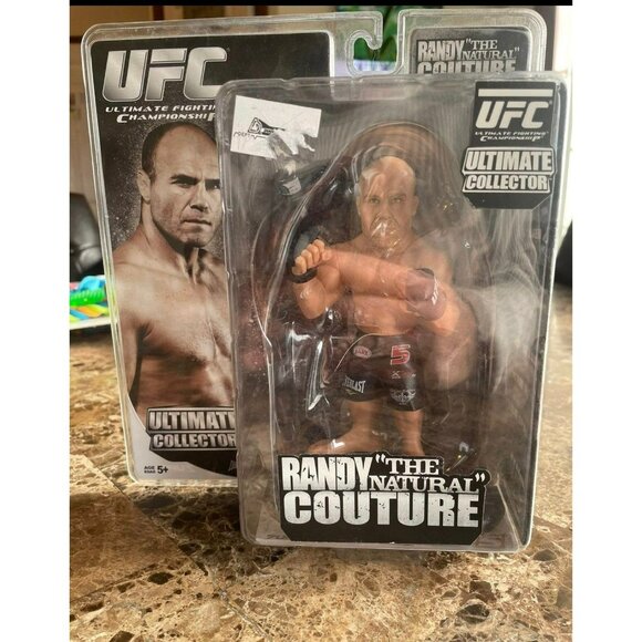Randy Couture The Natural Signed Round 5 MMA UFC action figure UltimateCollector - Picture 2 of 4